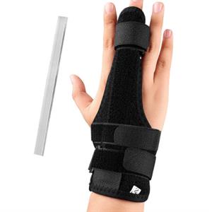 Mittelfinger-Schiene mit Handgelenkstütze.