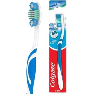 Colgate Triple Action Medium tannbørste
