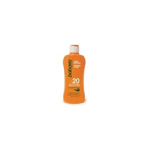Babaria  Solkräm med Aloe Vera SPF20 - 300 ml