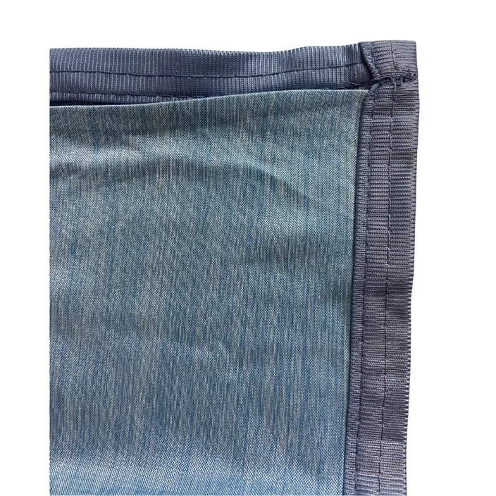 Kølende Tæppe i Blågrå