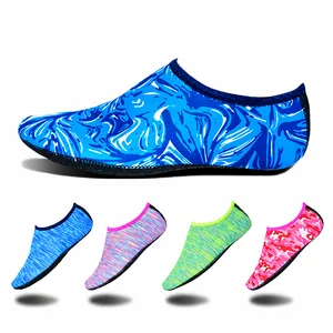Schwimmschuhe aus Neopren