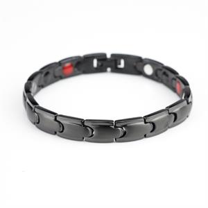 Titanium Magnet Armbånd i Sort Puzzle.