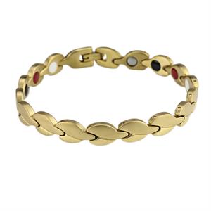 Titanium Magnet Armbånd i Buet Guld.